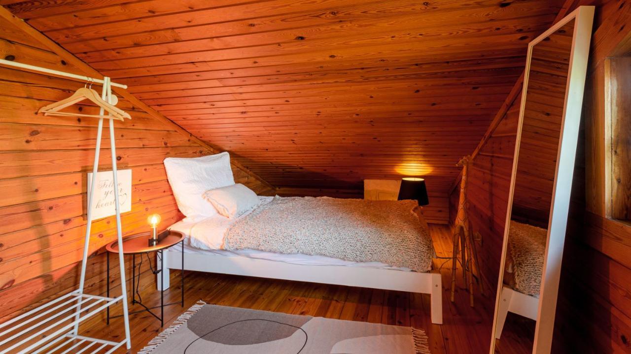 Blockhaus Eifelsteig W/ Kamin Garten & Feuerstelle Berndorf  Luaran gambar